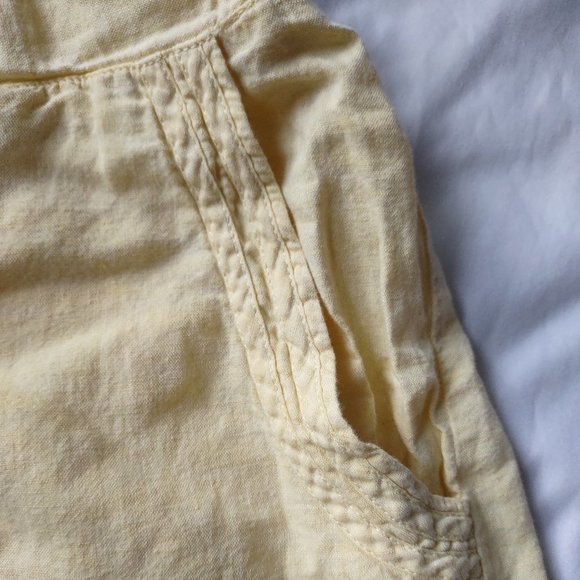 Lacoste Pale Yellow Skirt - Picture 4 of 5